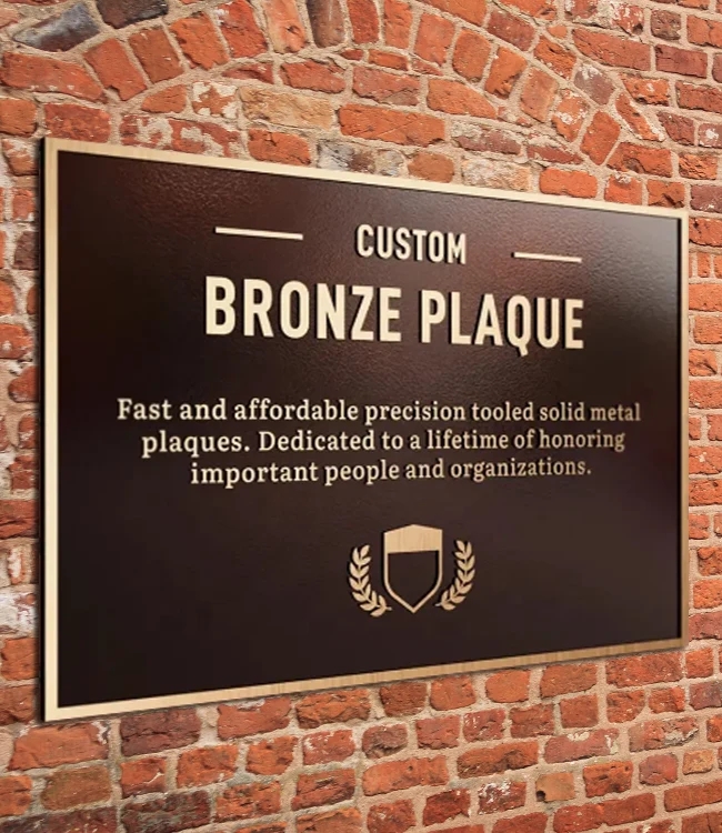 Quels sont les avantages de l'utilisation de matériaux en laiton pour la plaque d'adresse en cuivre en cuivre?